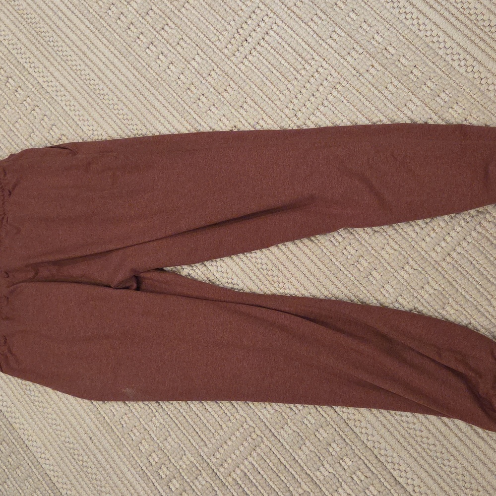 Vuori Rust Jogger Pants In Medium - Picture 7 of 8